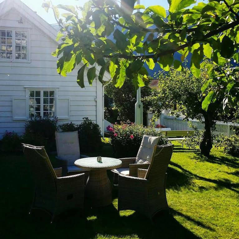 Guest house Vangsgaarden 2*